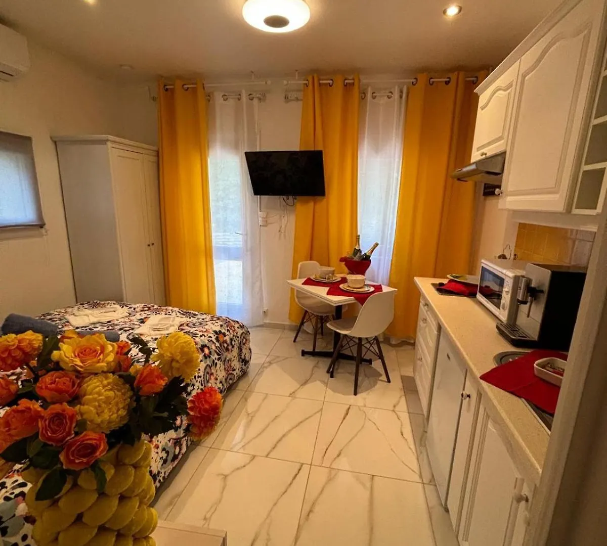 Apartment Marie Studio Cosy Sanary-sur-Mer France